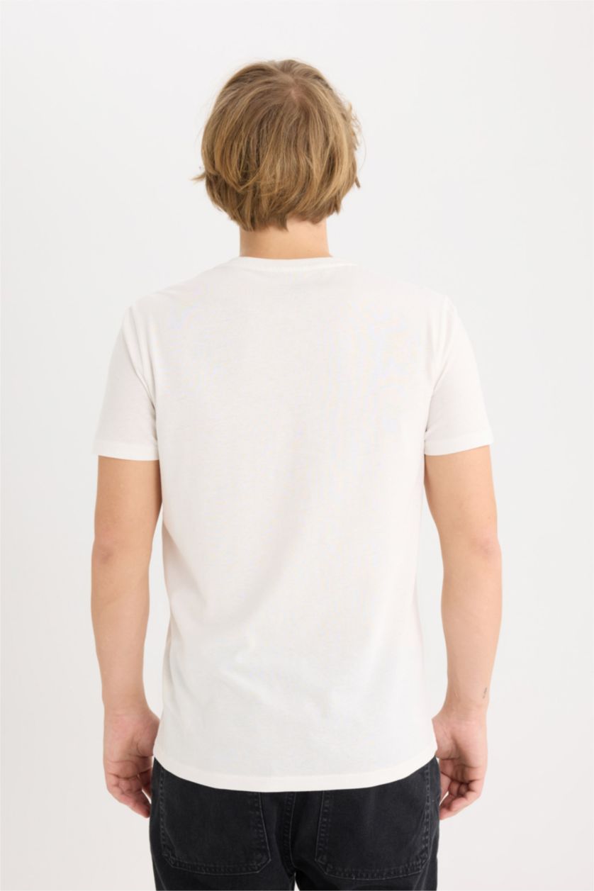 Man Ecru Slim Fit Crew Neck Printed Short Sleeve T-Shirt