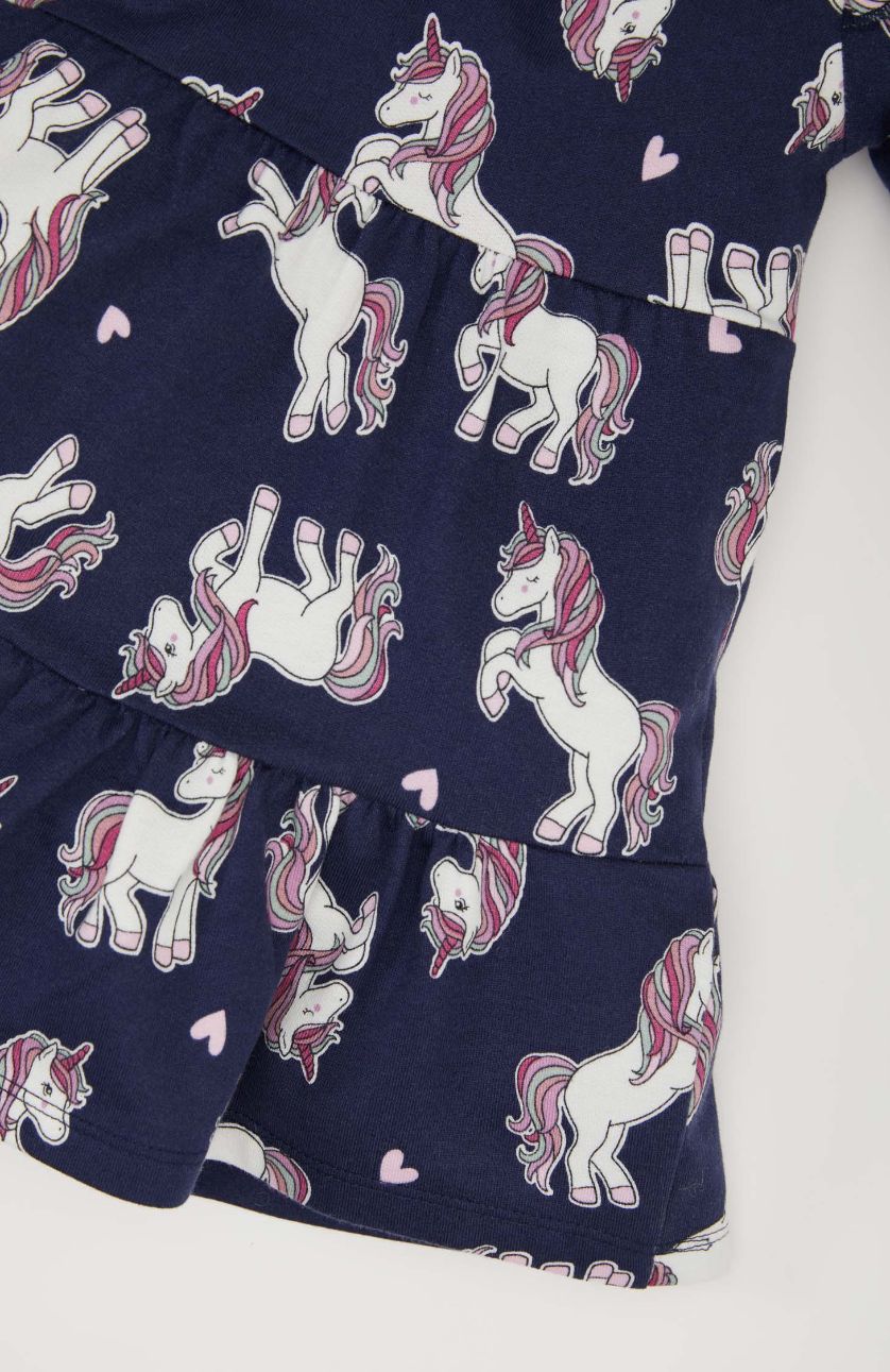 طفلة صغيرة كحلي فستان بناتي ردن طويل طويل بياخة مستديرة وطبعة يونيكورن