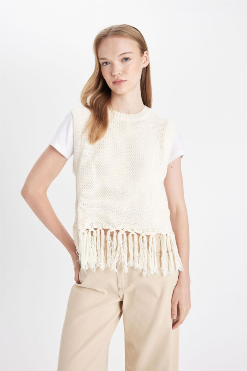 Kadın Açık Taş Bisiklet Yaka Basic Düz Püsküllü Triko Süveter