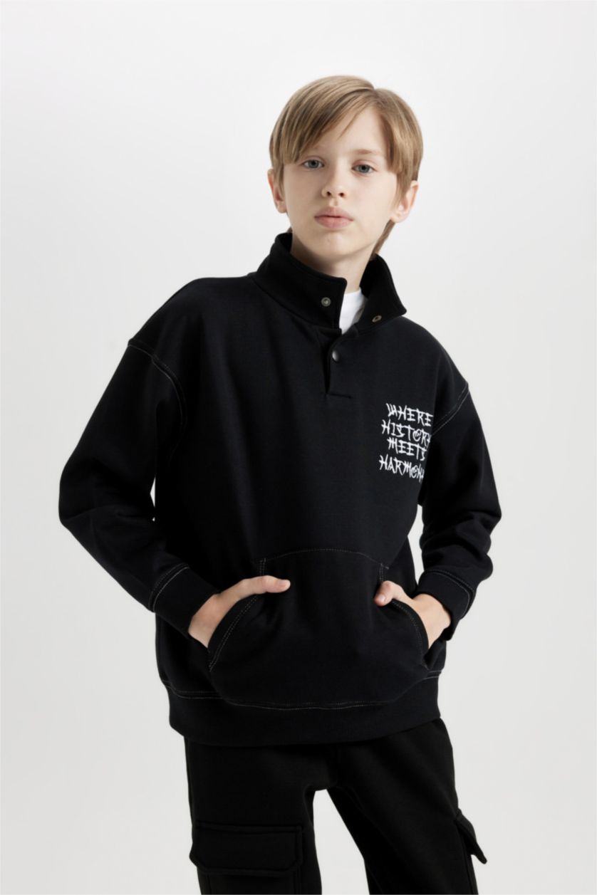 BOYS & TEENS Black Boy Black Oversize Fit Turtleneck Printed Sweatshirt
