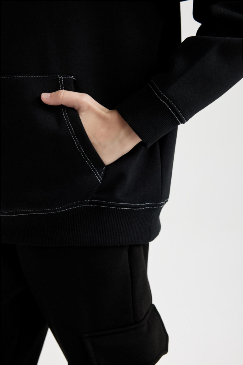 BOYS & TEENS Black Boy Black Oversize Fit Turtleneck Printed Sweatshirt