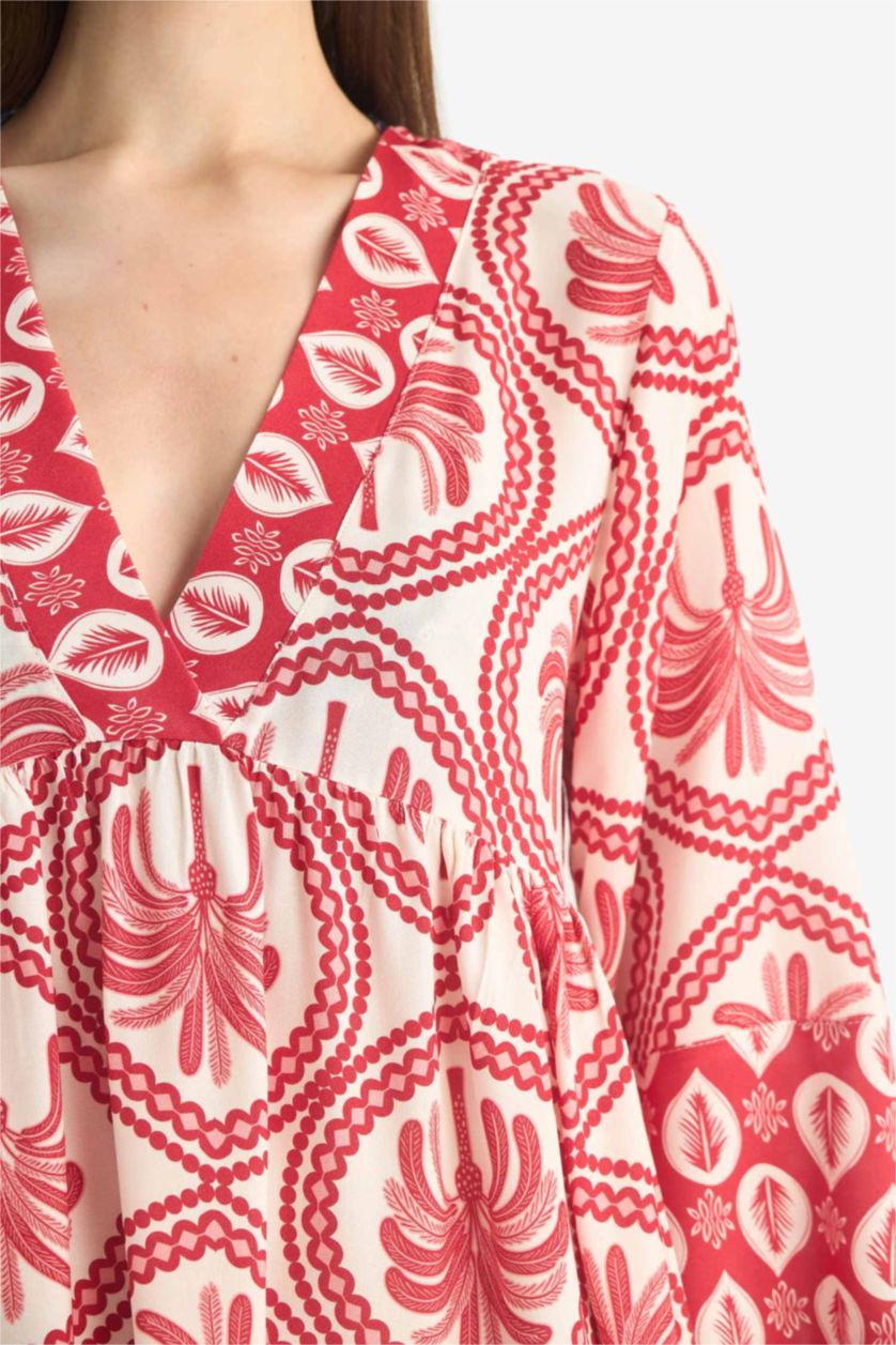 Kadın Kırmızı V Yaka Desenli Plaj Elbisesi