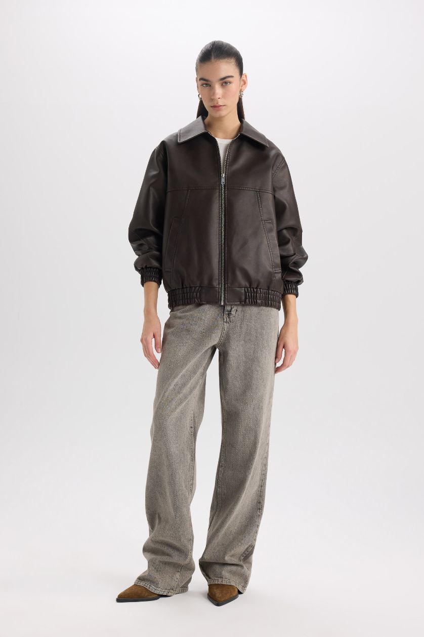 Kadın Kahve Dad Fit Polo Yaka Cepli Fermuarlı Suni Deri Mont