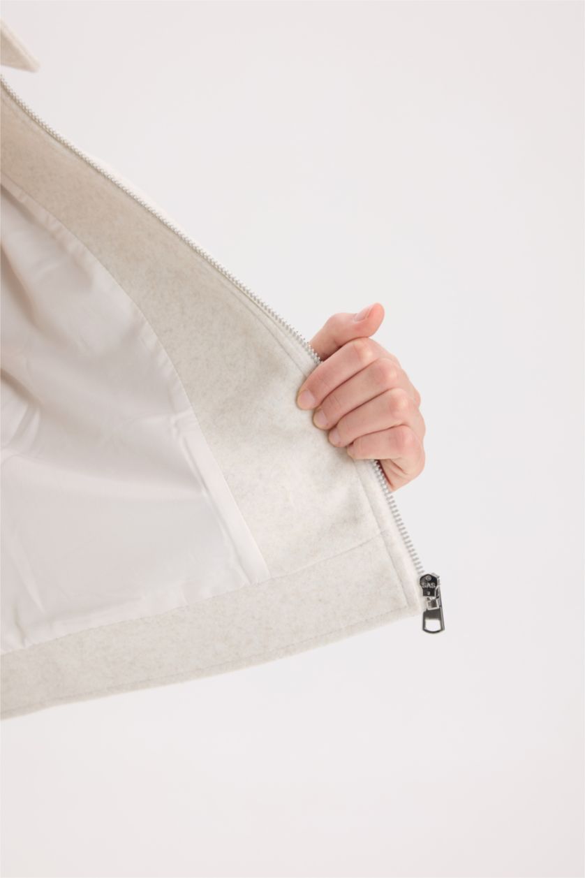 Woman Ecru Regular Fit Cachet