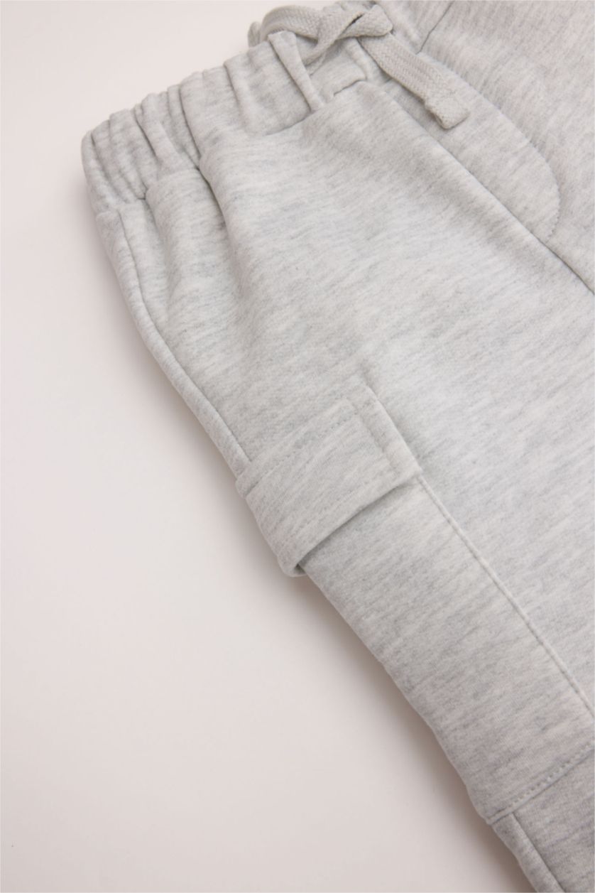 مولود ذكر ميلانج رمادي فاتح سروال بطبعة شعار قماش رقيق قصة عادية