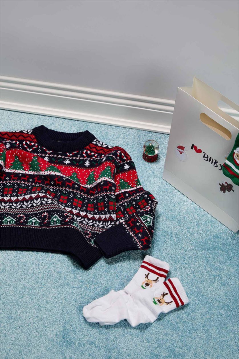 بنات كحلي بلوفر قصة عادية بياقة مستديرة