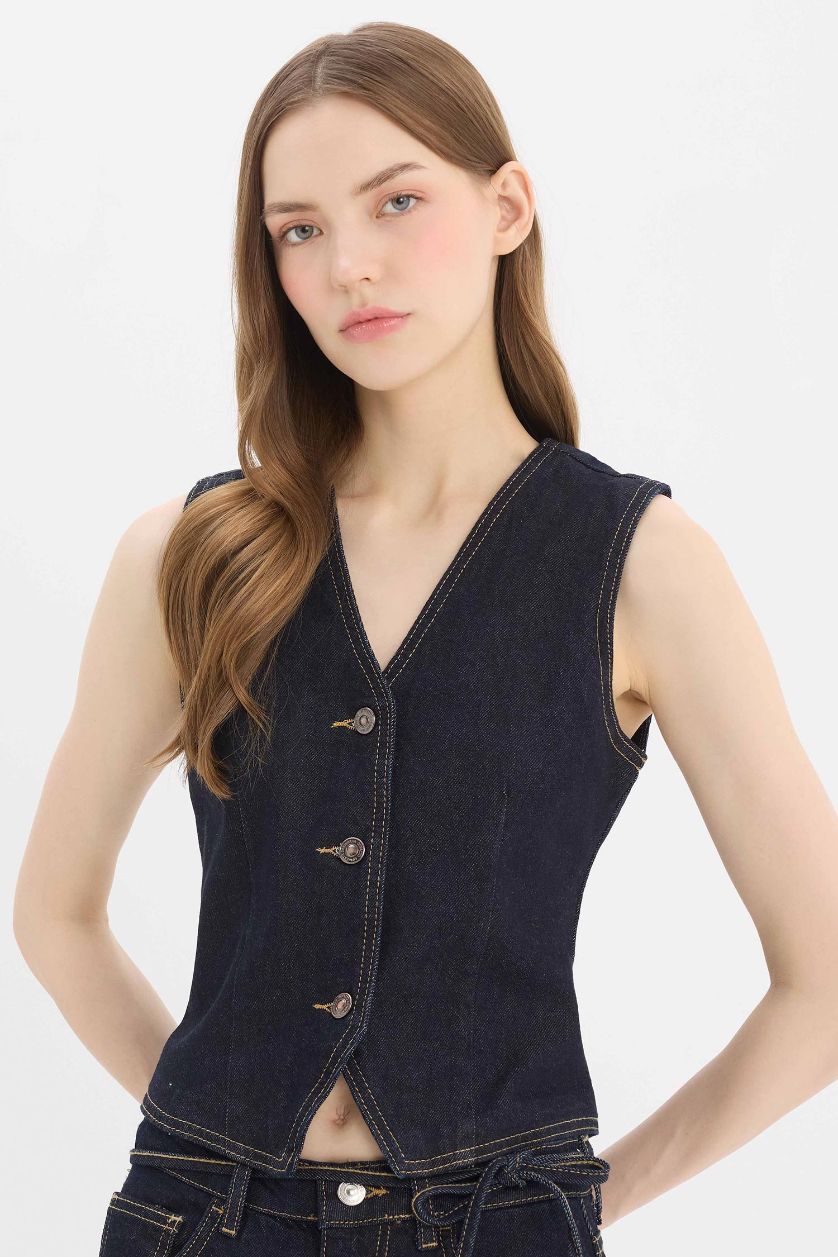 Woman Dark Blue Button Closure Blazer Denim vest