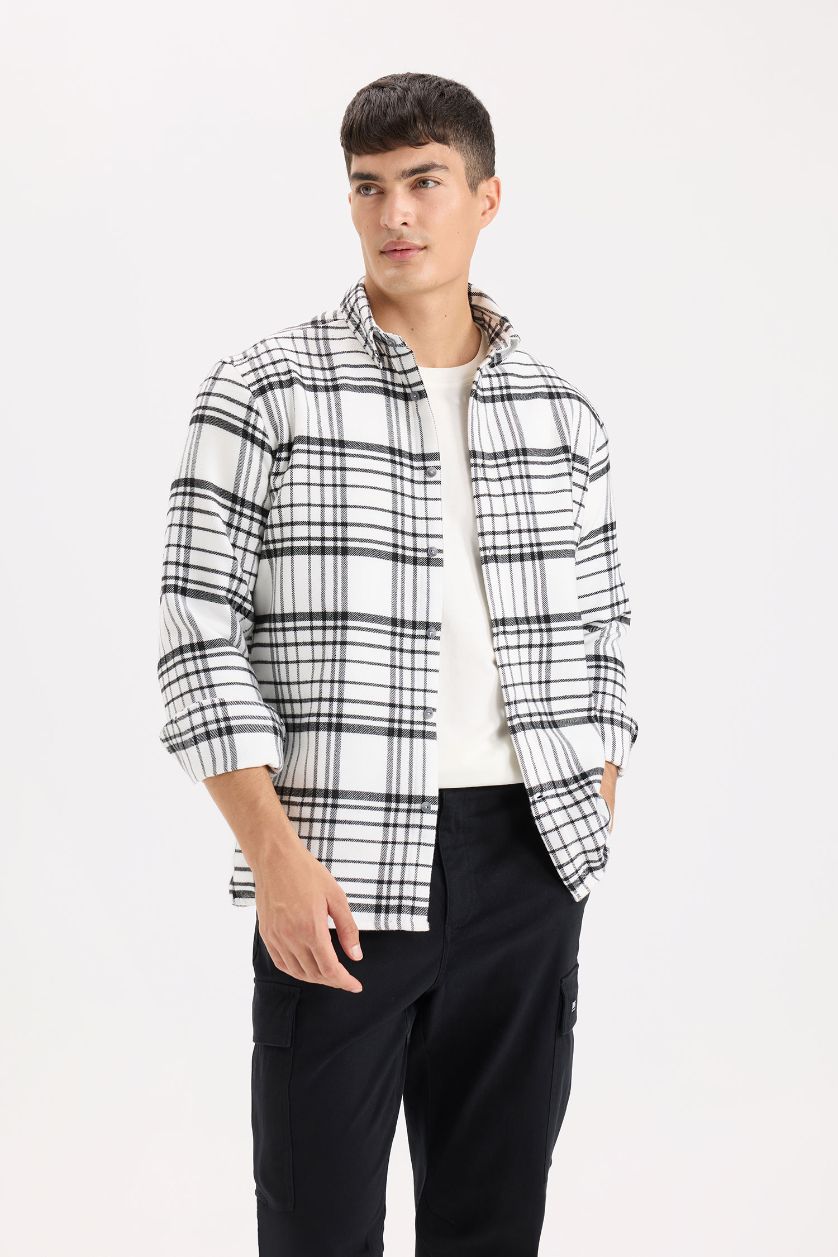 Man Ecru Regular Fit Flannel Long Sleeve Checkered Shirt