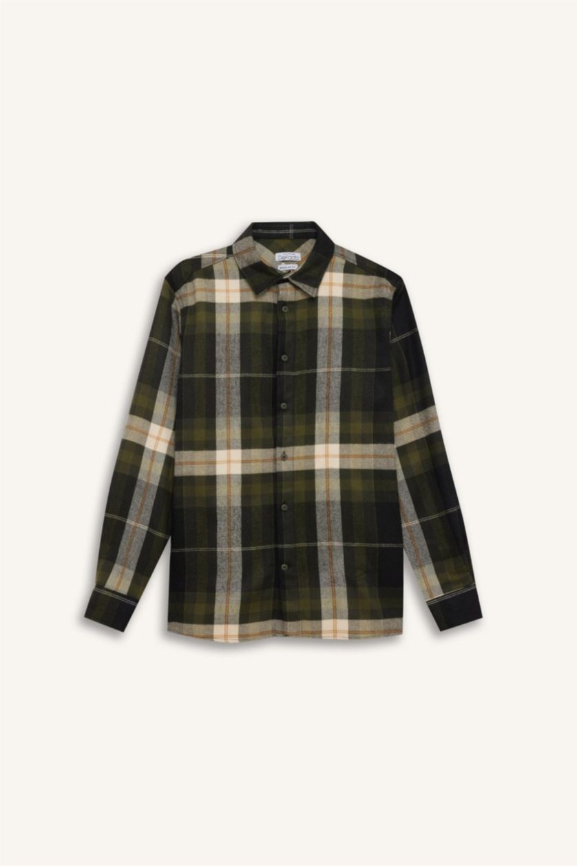 Man NAVY Regular Fit Flannel Long Sleeve Checkered Shirt