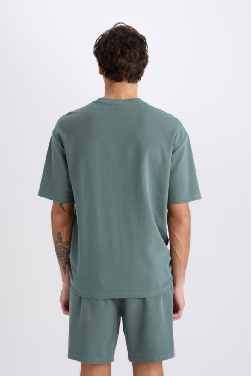 رجال أخضر تيشيرت أوفر سايز مطبوع برقبة مستديرة