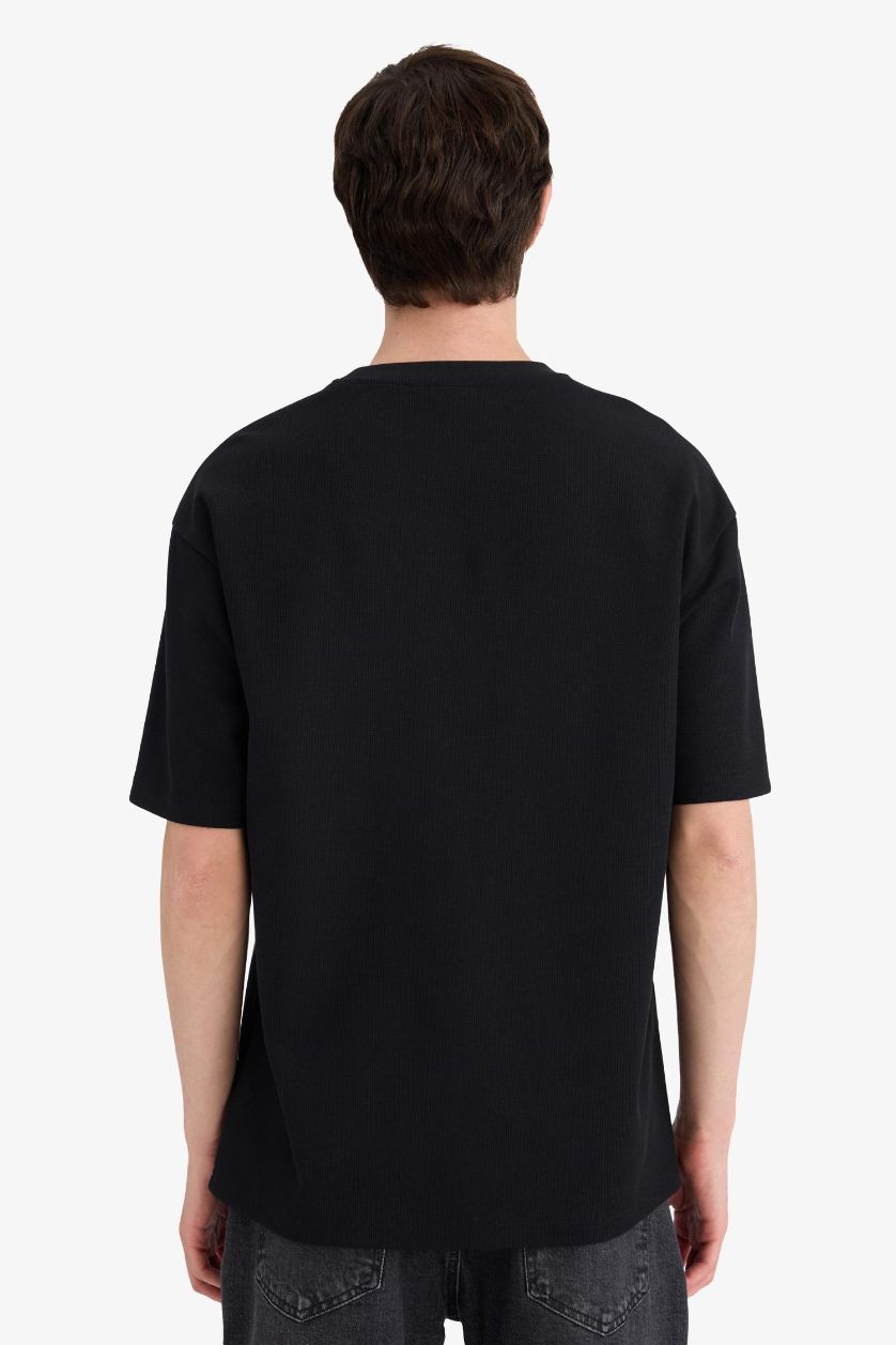 MAN Black Boxy Fit Crew Neck Printed Short Sleeve T-Shirt