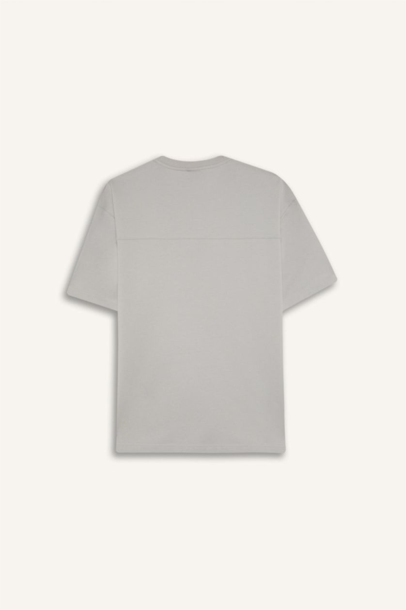 MAN Light Grey Boxy Fit Crew Neck Printed Heavy Fabric T-Shirt