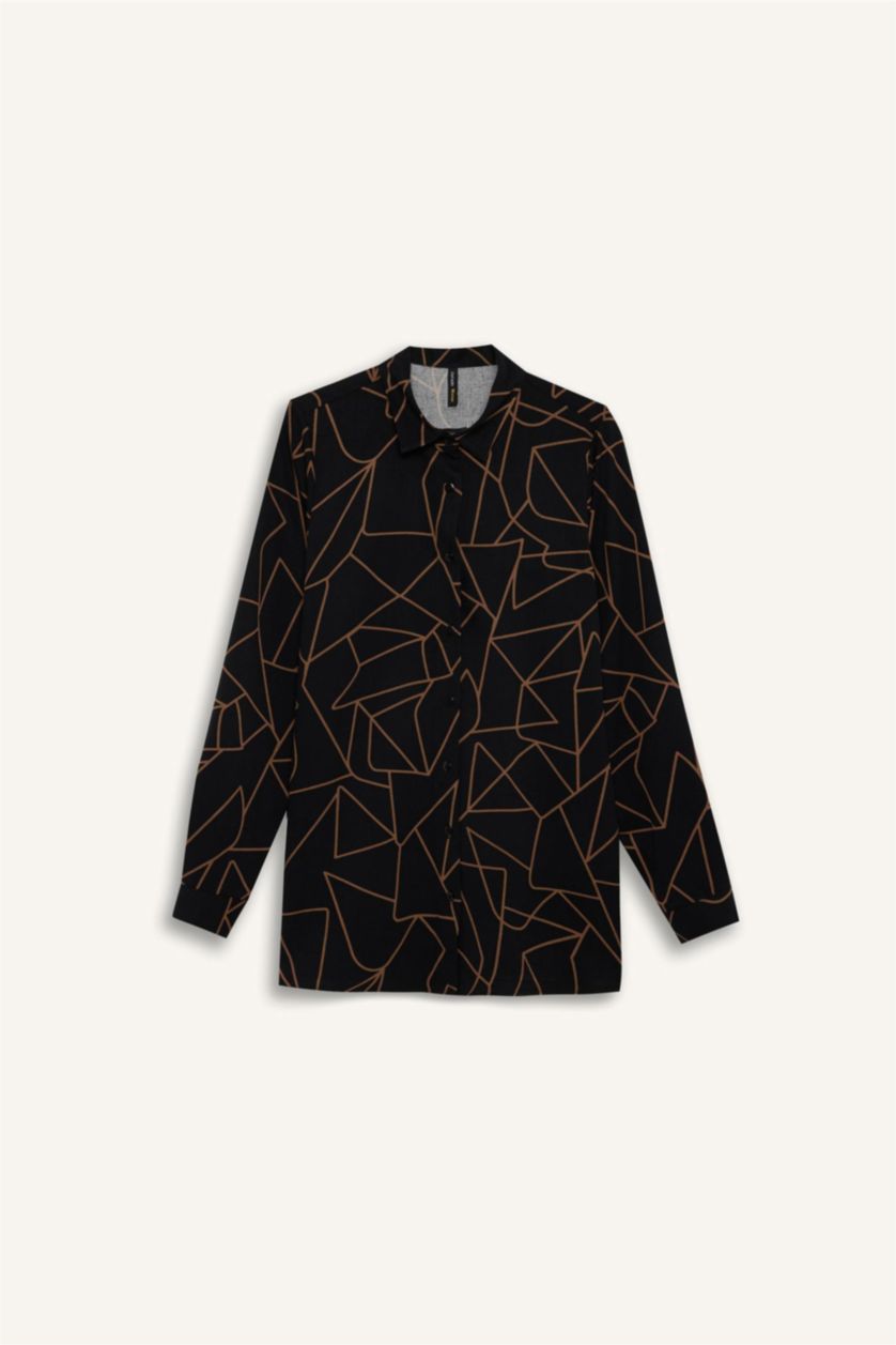 نساء أسود قميص بالمندو قصة عادية