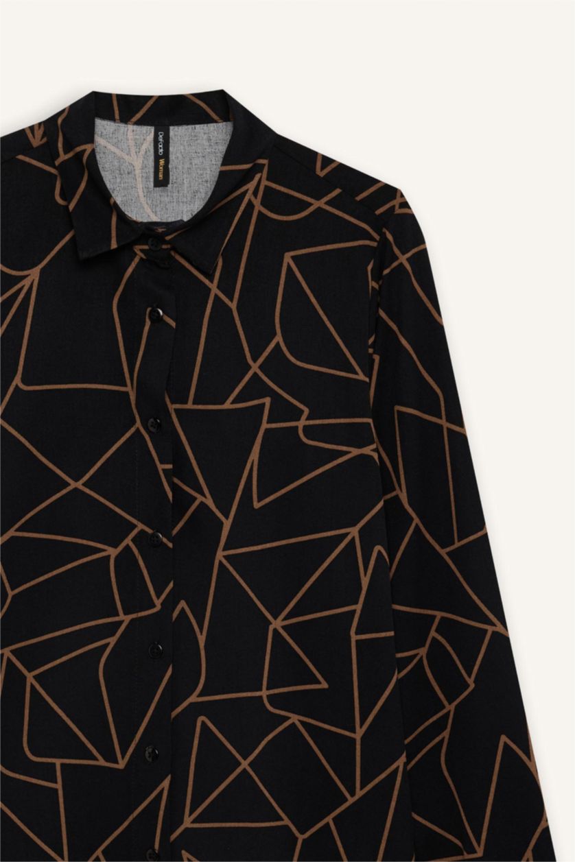 نساء أسود قميص بالمندو قصة عادية