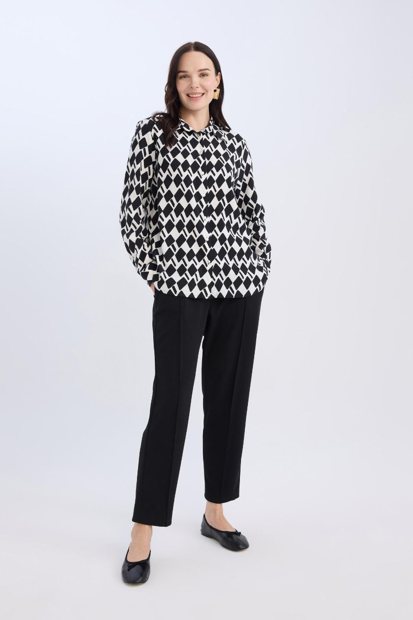 حريمي أسود بنطلون بيزك كاروت فيت بجيب ورجل ضيقة