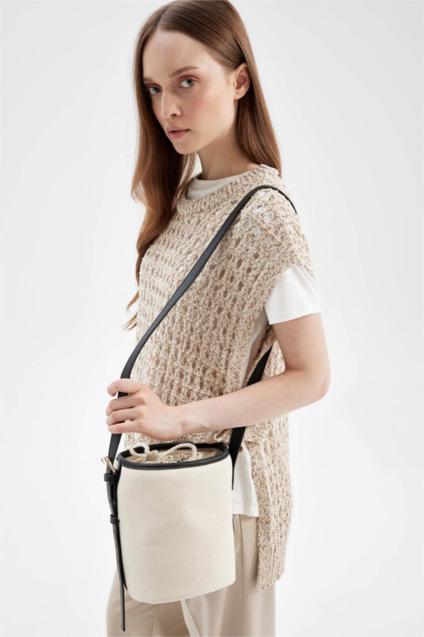 Woman Beige Crossbody Bag