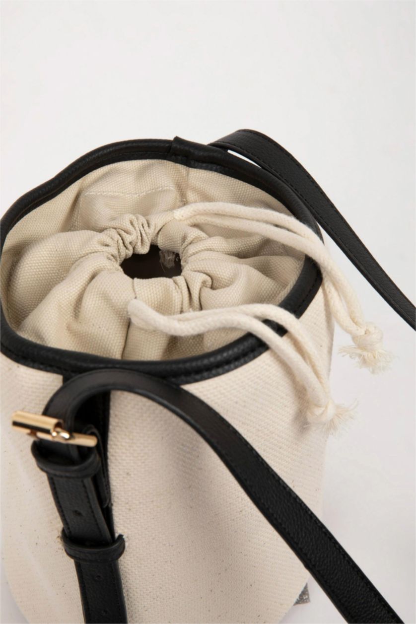 Woman Beige Crossbody Bag