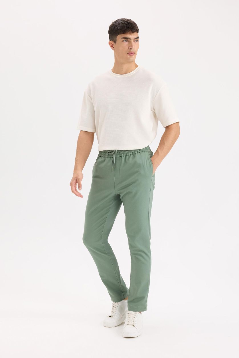 MAN Light Green Combed Waist Tied Jogger Pants