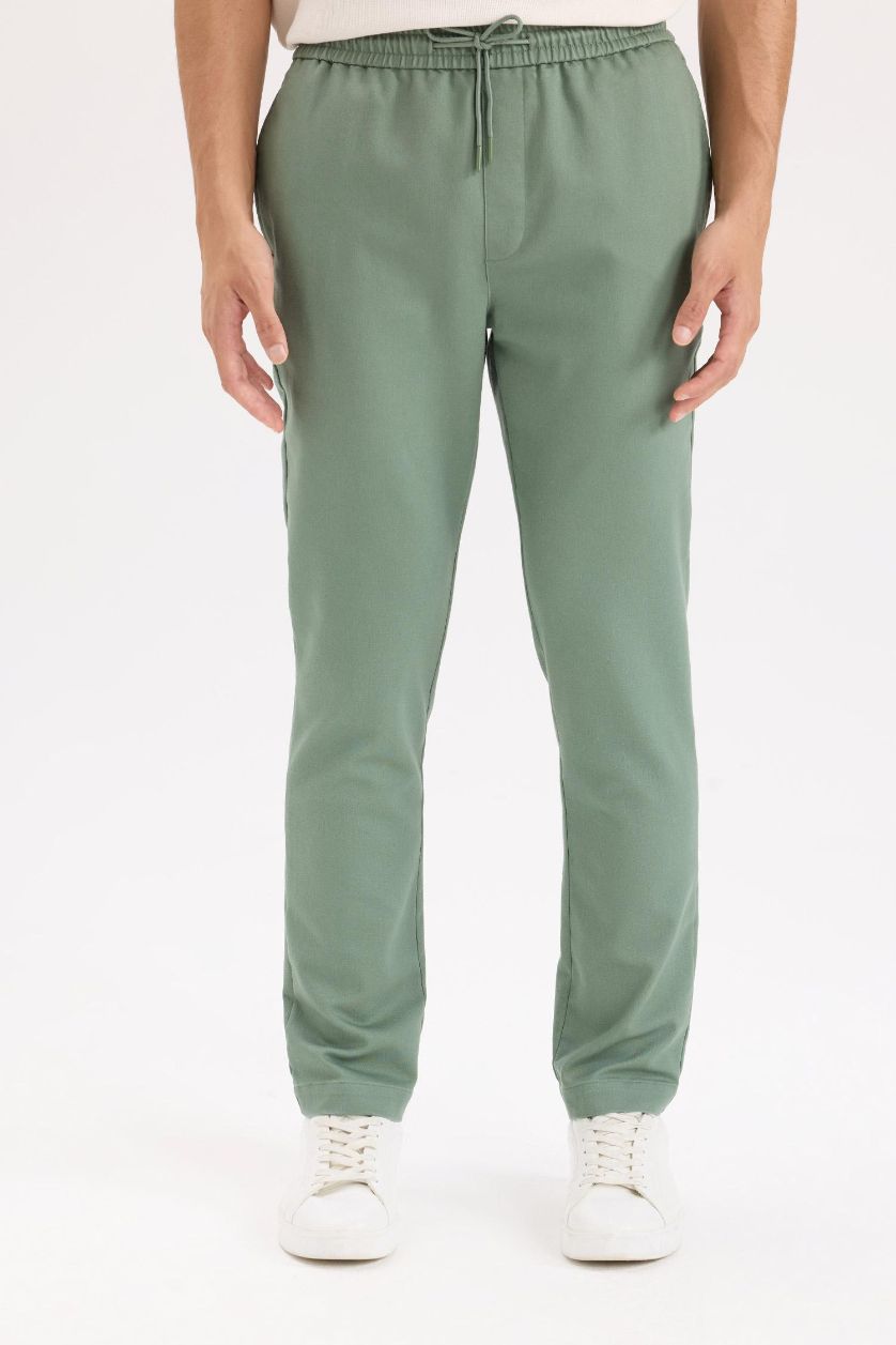 MAN Light Green Combed Waist Tied Jogger Pants