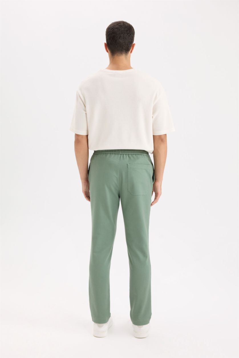 MAN Light Green Combed Waist Tied Jogger Pants