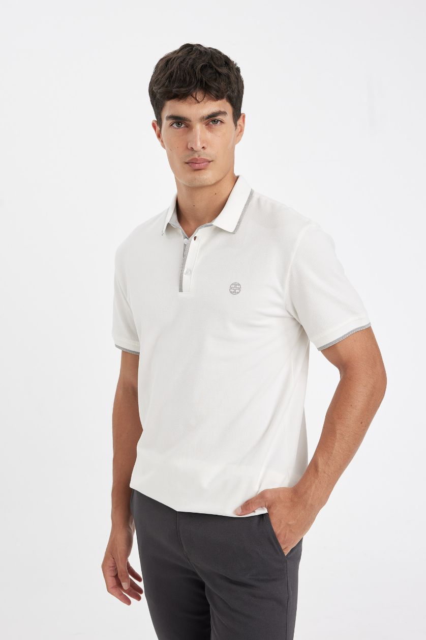 Erkek Beyaz New Regular Fit Polo Yaka Kısa Kollu Pike Tişört