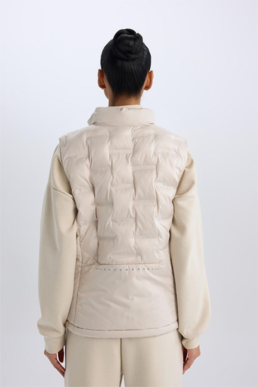 Woman Ecru DeFactoFit Stand Collar Zippered Waterproof Sports Puffer Vest