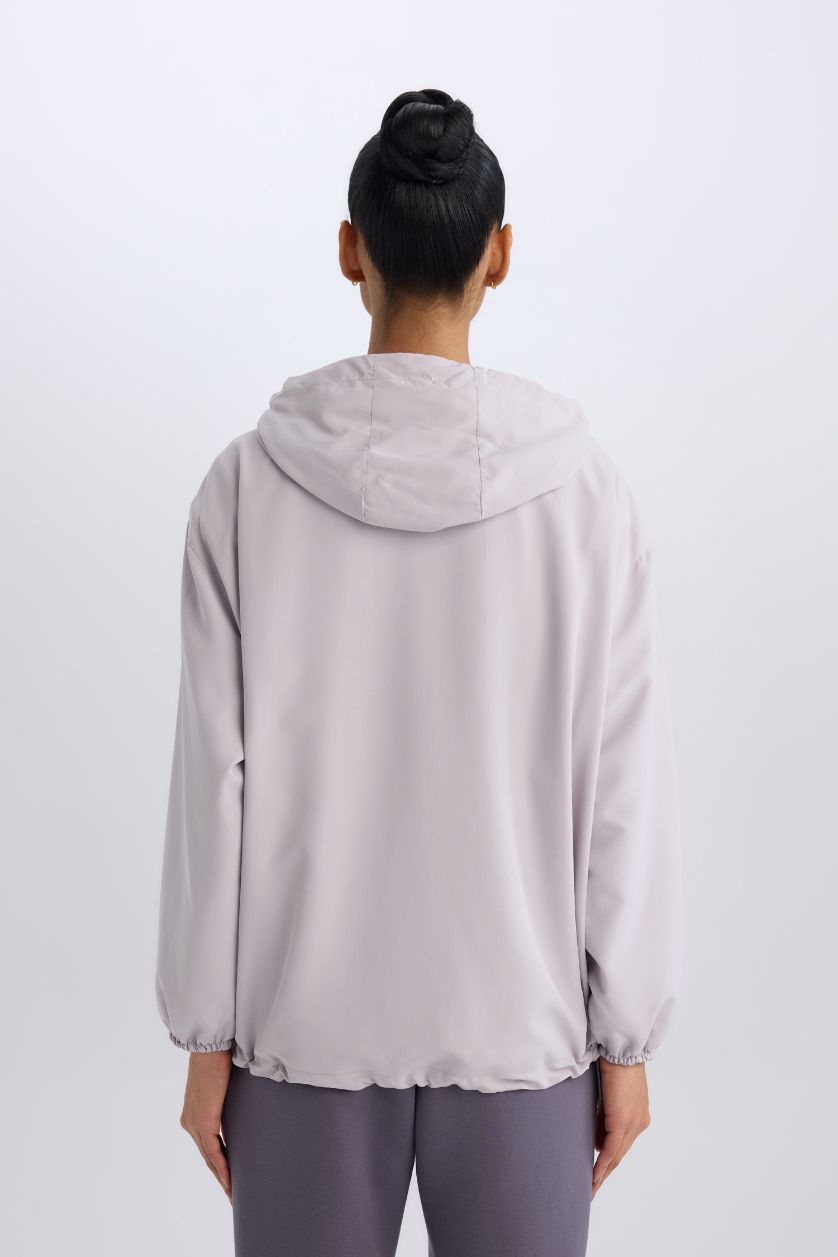 Kadın Lila Su İtici Rüzgar Geçirmez Regular Fit Fermuarlı Cepli Esnek Dokulu Mevsimlik Baharlık Mont