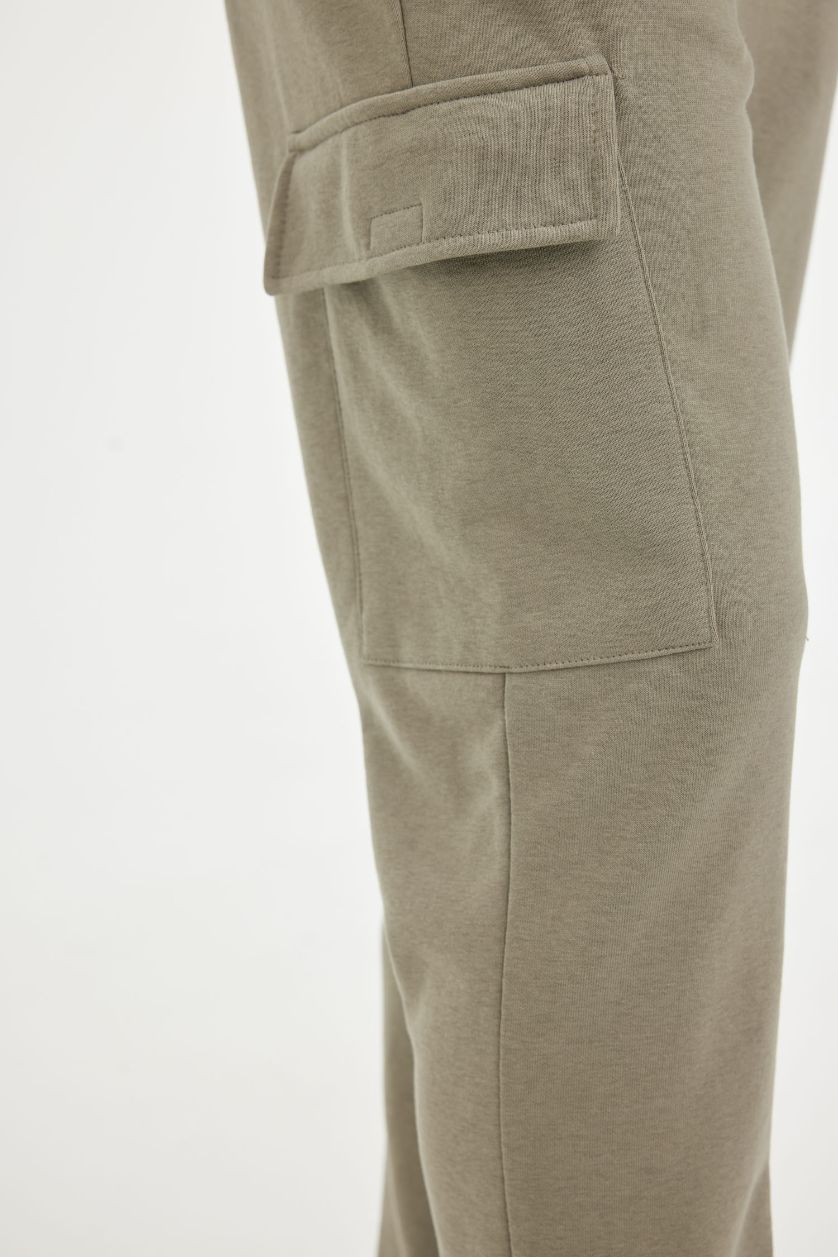 Мужчины Хаки Штаны приталенного кроя прямые