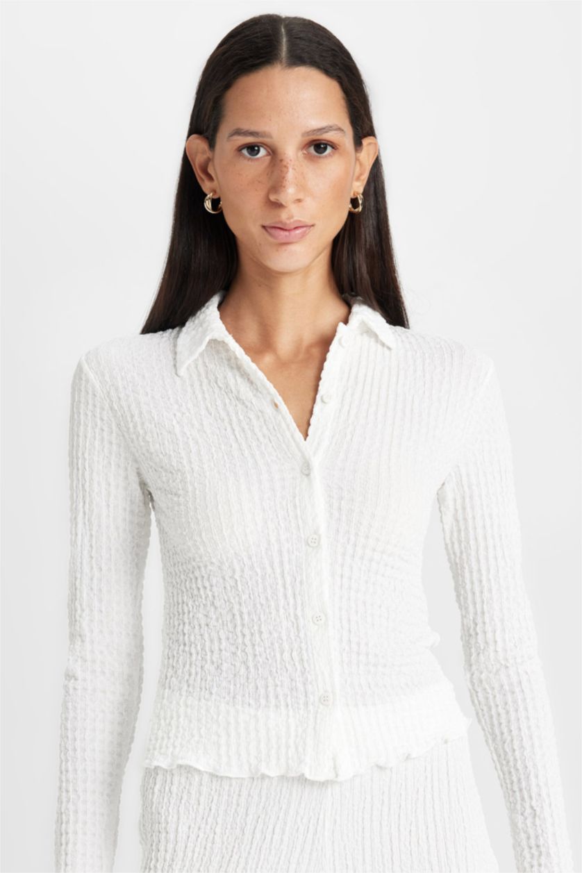 Kadın Ekru Slim Fit Dar Kesim Polo Yaka Bürümcük Uzun Kollu Tişört