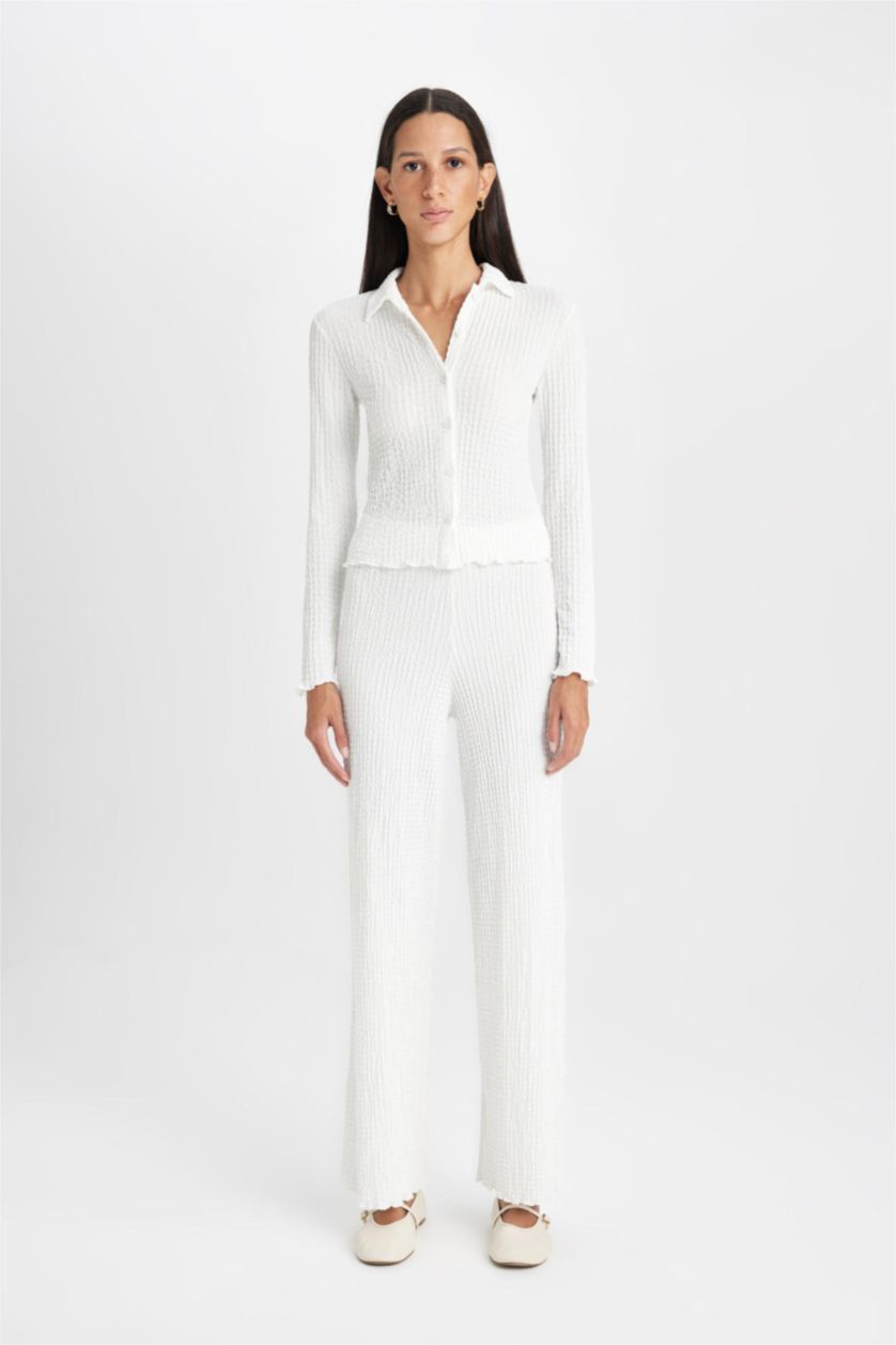 Kadın Ekru Slim Fit Dar Kesim Polo Yaka Bürümcük Uzun Kollu Tişört