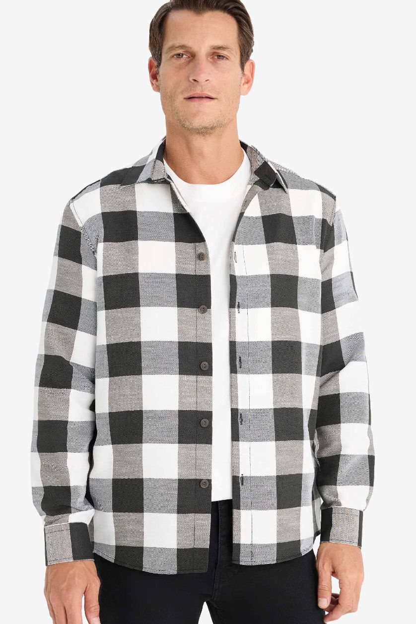 Man Black Regular Fit Polo Collar Cotton Long Sleeve Shirt