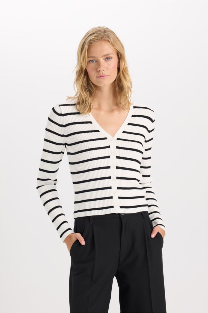 FEMME Écru Cardigan en Viscose slim rayé à coupe slim