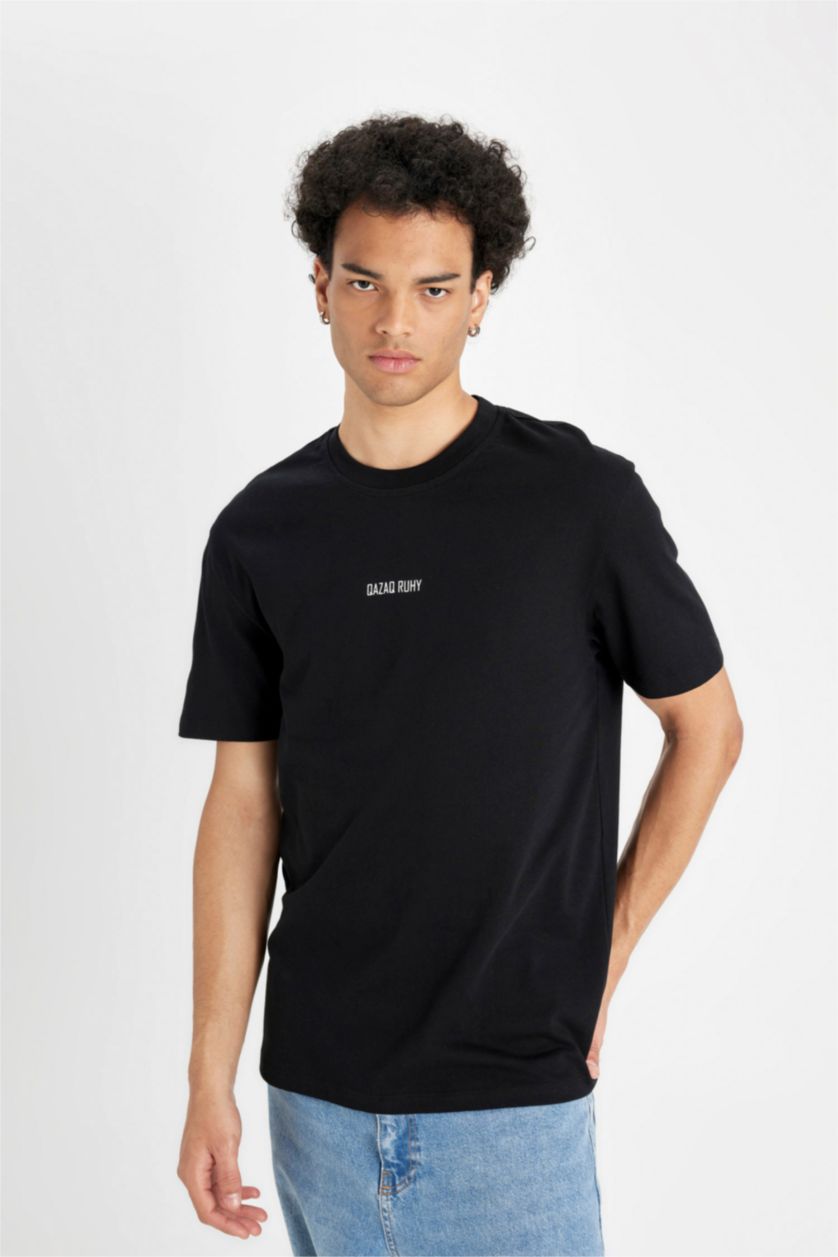 Мужчины Черный Футболка стандартного кроя с принтом