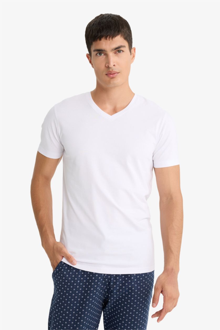 Man White Slim Fit Short Sleeve Knitted Tops