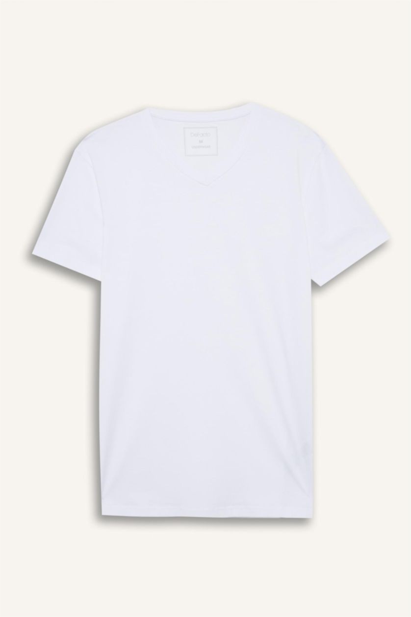 Man White Slim Fit Short Sleeve Knitted Tops