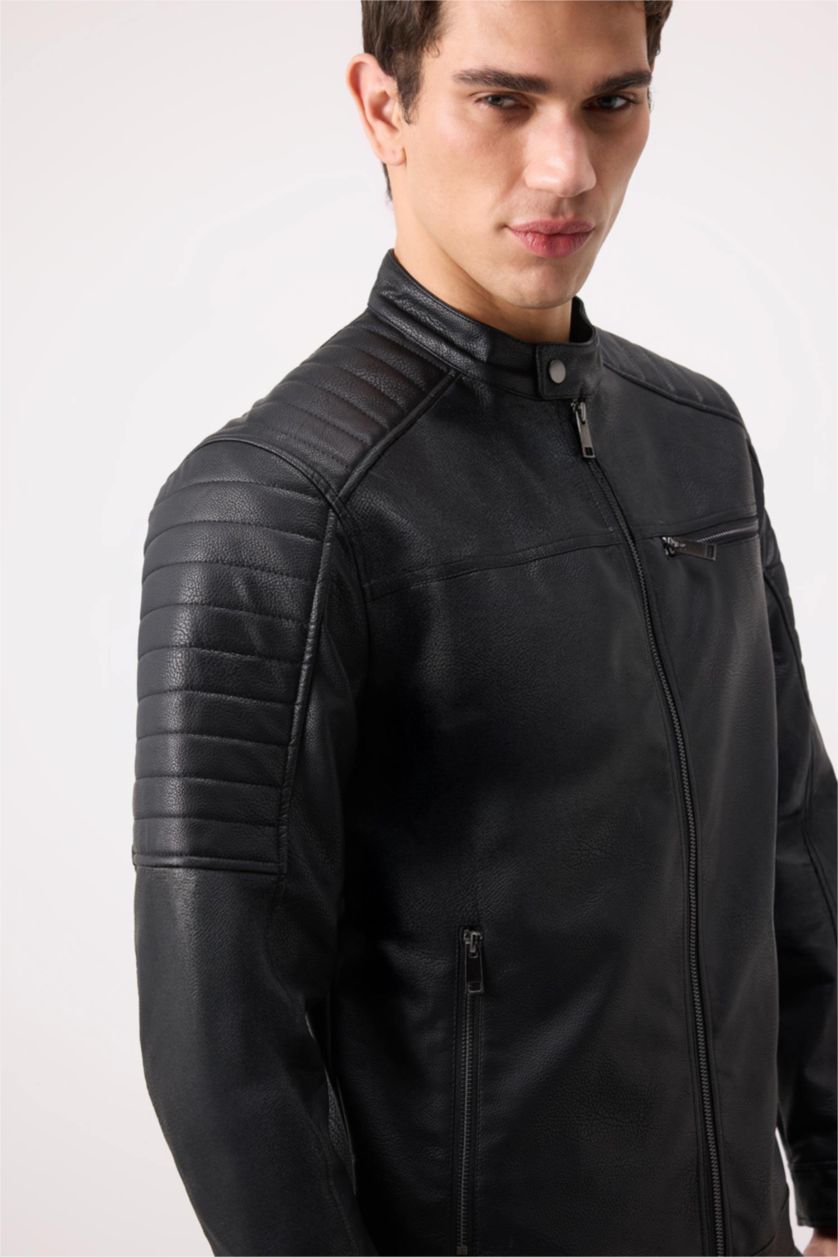 Erkek Siyah Su İtici Slim Fit Dar Kesim Dik Yaka Fermuarlı Cepli Suni Deri Mont