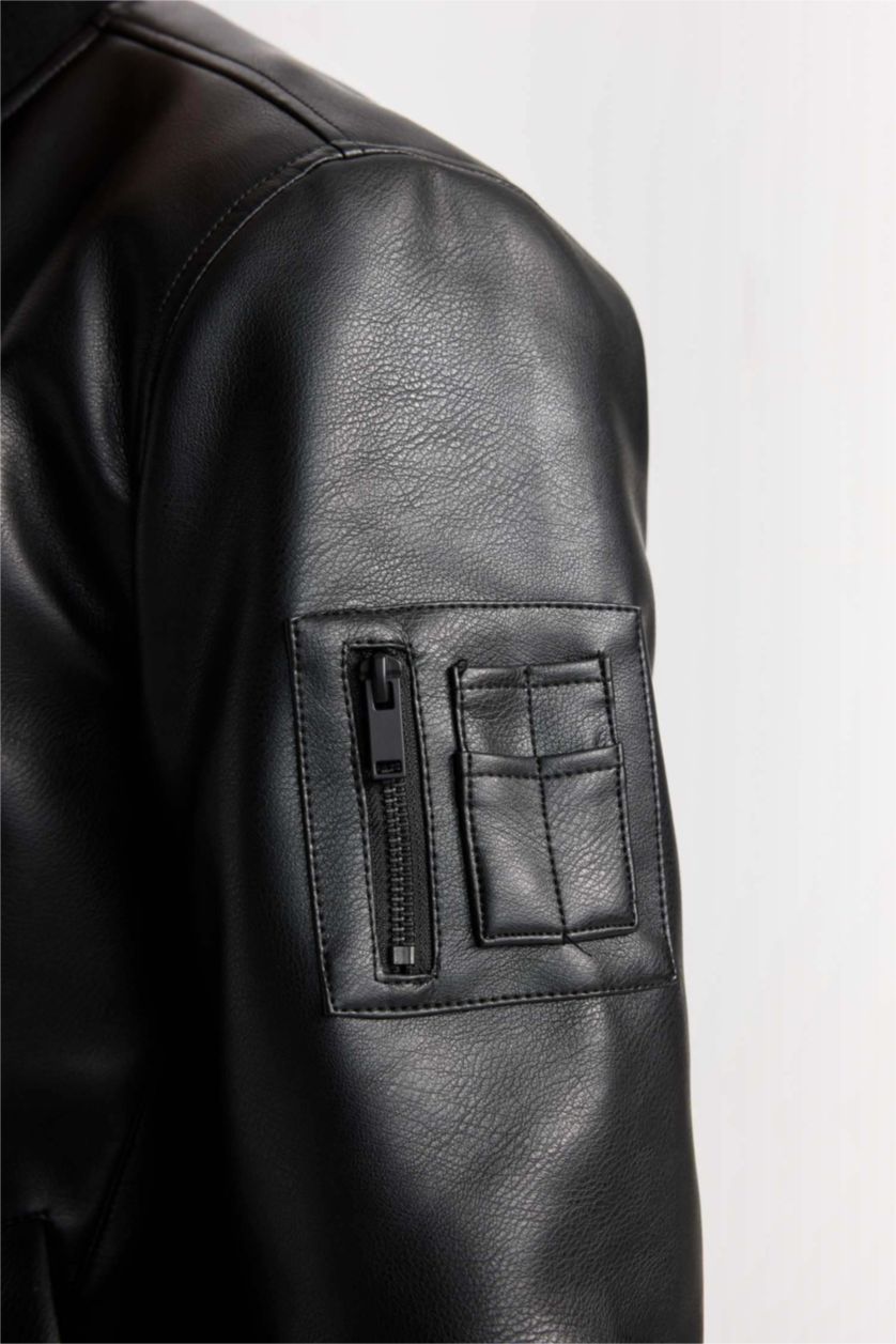 Erkek Siyah Su İtici Fermuarlı Mont