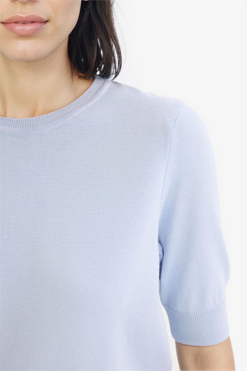 Kadın Mavi Regular Fit Bisiklet Yaka Basic Düz Kısa Kollu Triko Kazak