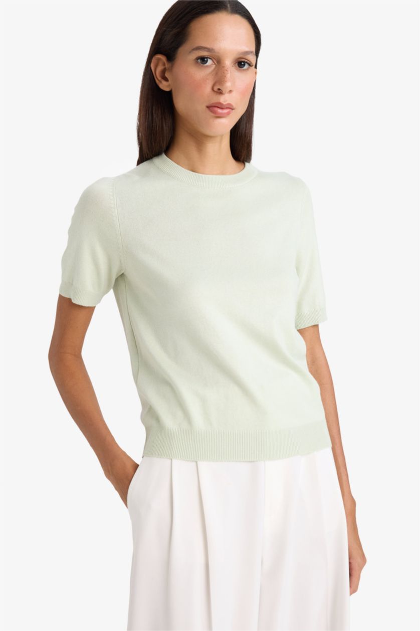 Женщины Светло-мятный Пуловер стандартного кроя с круглым вырезом для женщин