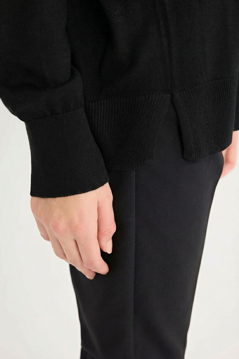 Kadın Siyah Regular Fit Bisiklet Yaka Basic Düz Siyah Triko Kazak