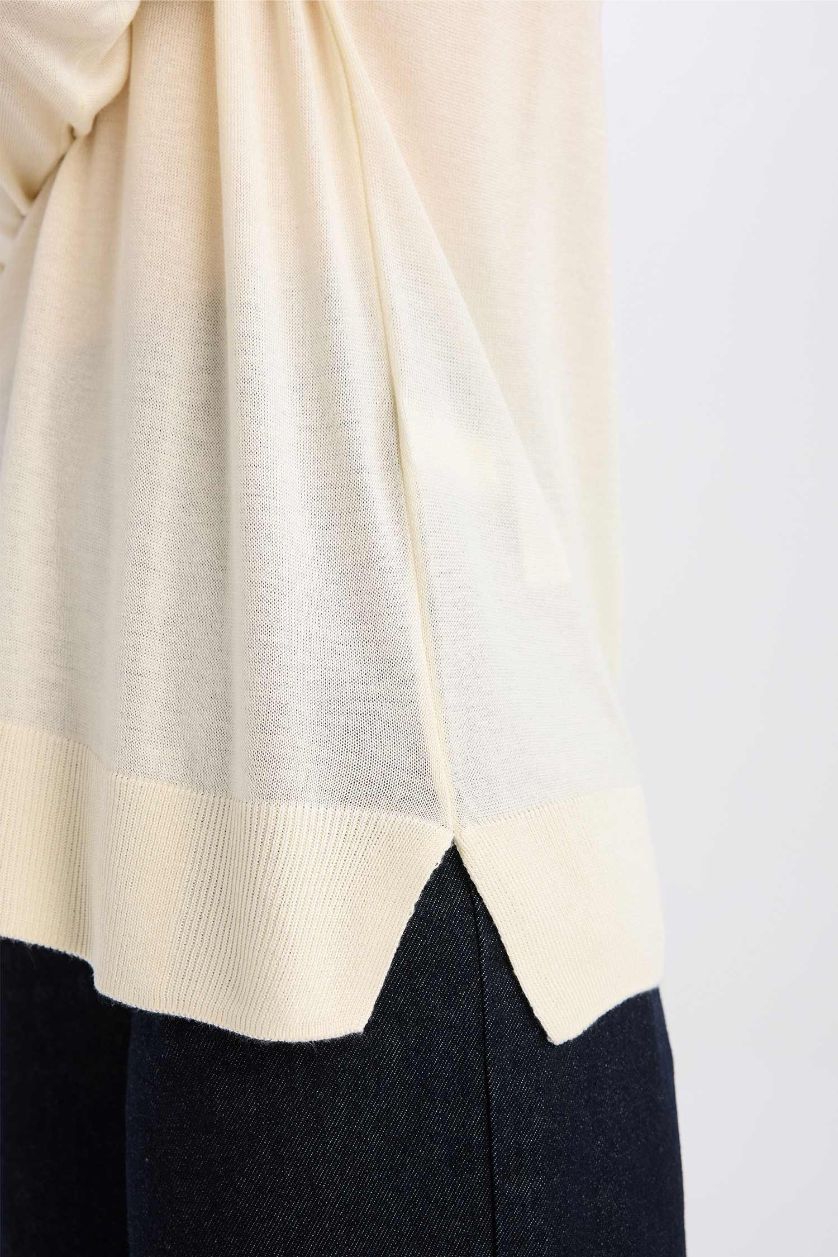 Kadın Ekru Regular Fit Bisiklet Yaka Basic Düz Triko Kazak