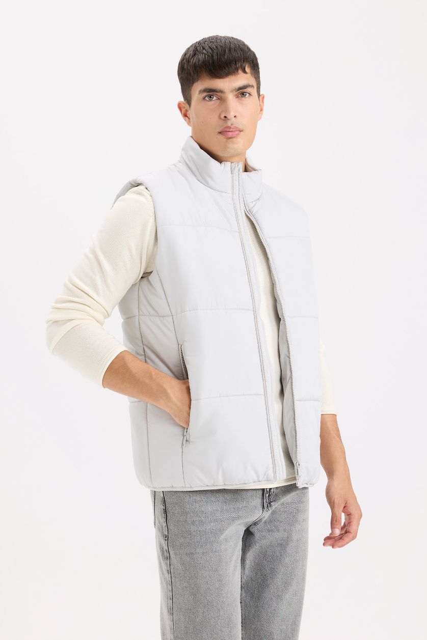 Erkek Açık Gri Regular Fit Fermuarlı Şişme Yelek