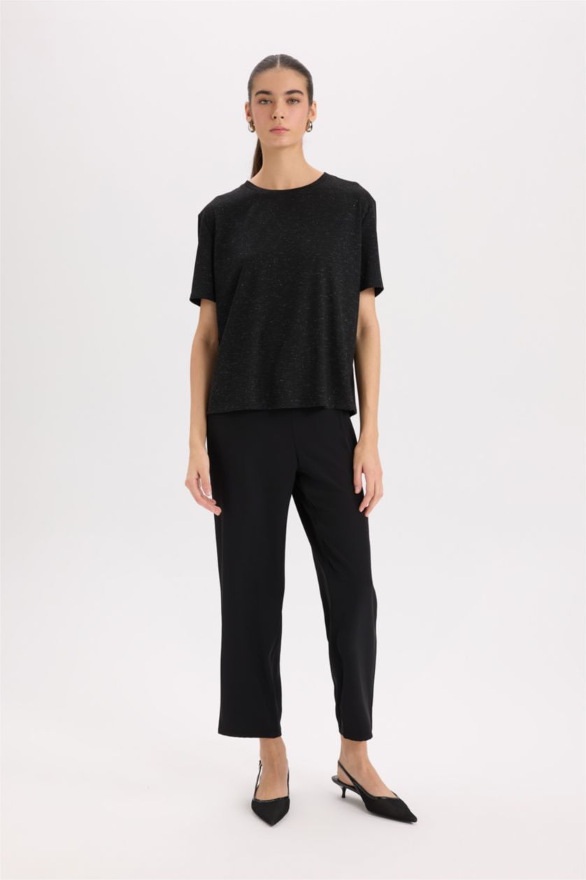 Woman Black Relax Fit Crew Neck Short Sleeve T-Shirt