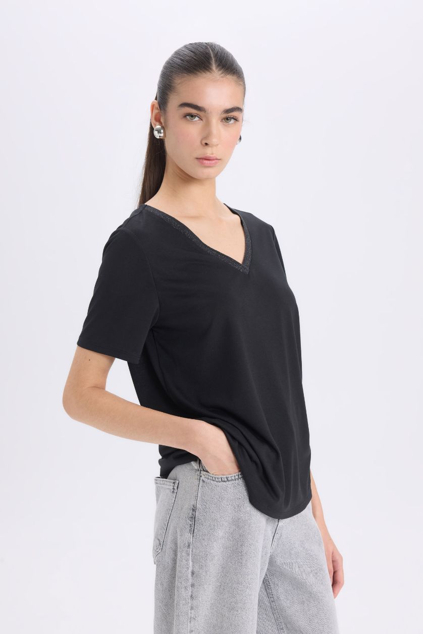 نساء أسود تيشيرت كاجوال نص ردن قصة مريحة بياخة V