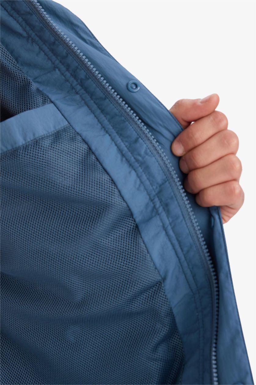 Erkek Açık İndigo Su İtici Kapüşonlu Yağmurluk