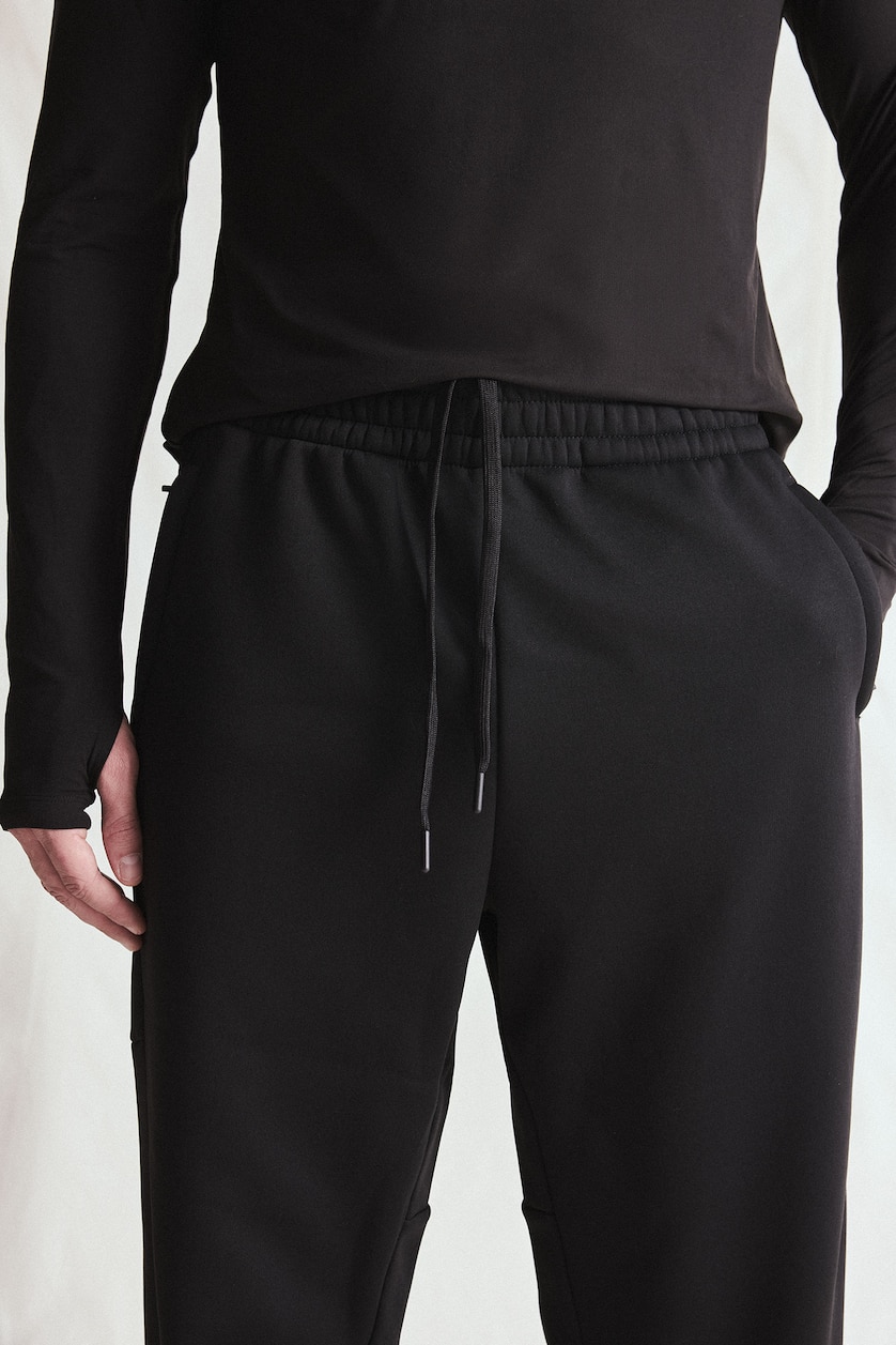 Erkek Siyah Standart Fıt Jogger