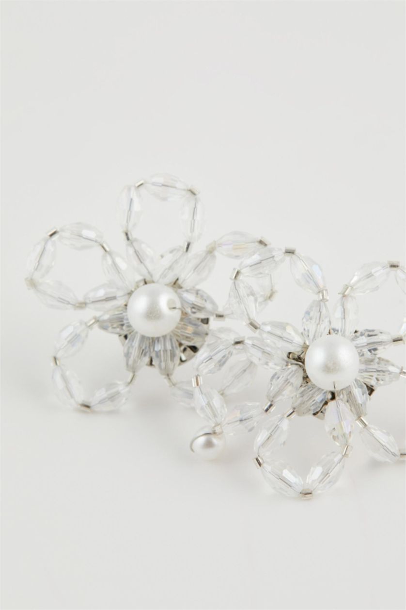 Kadın Şeffaf Kadın Çiçek Desenli İncili Silver Küpe