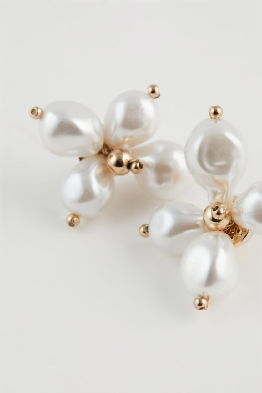 WOMAN White Woman Pearl Earrings