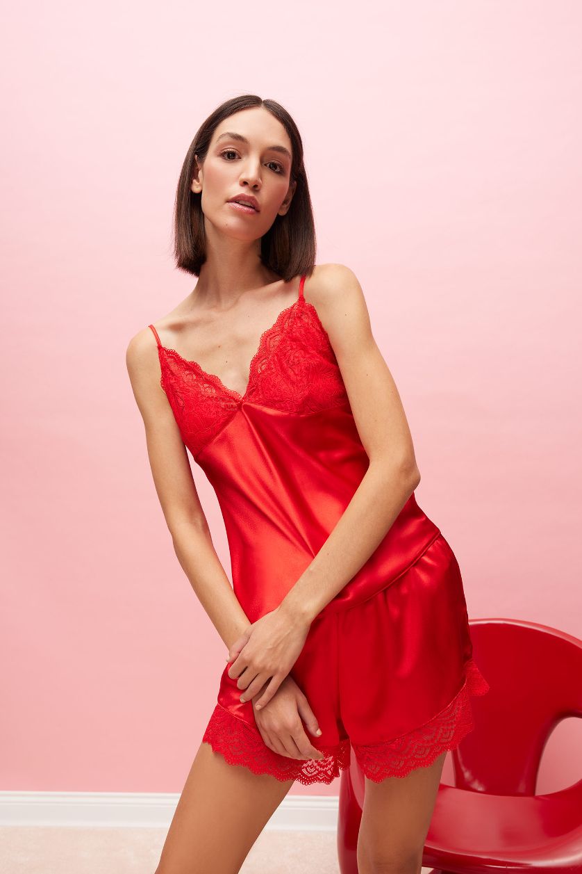 نساء أحمر سيت بجامة قصة عادية بحمالات - قطعتين