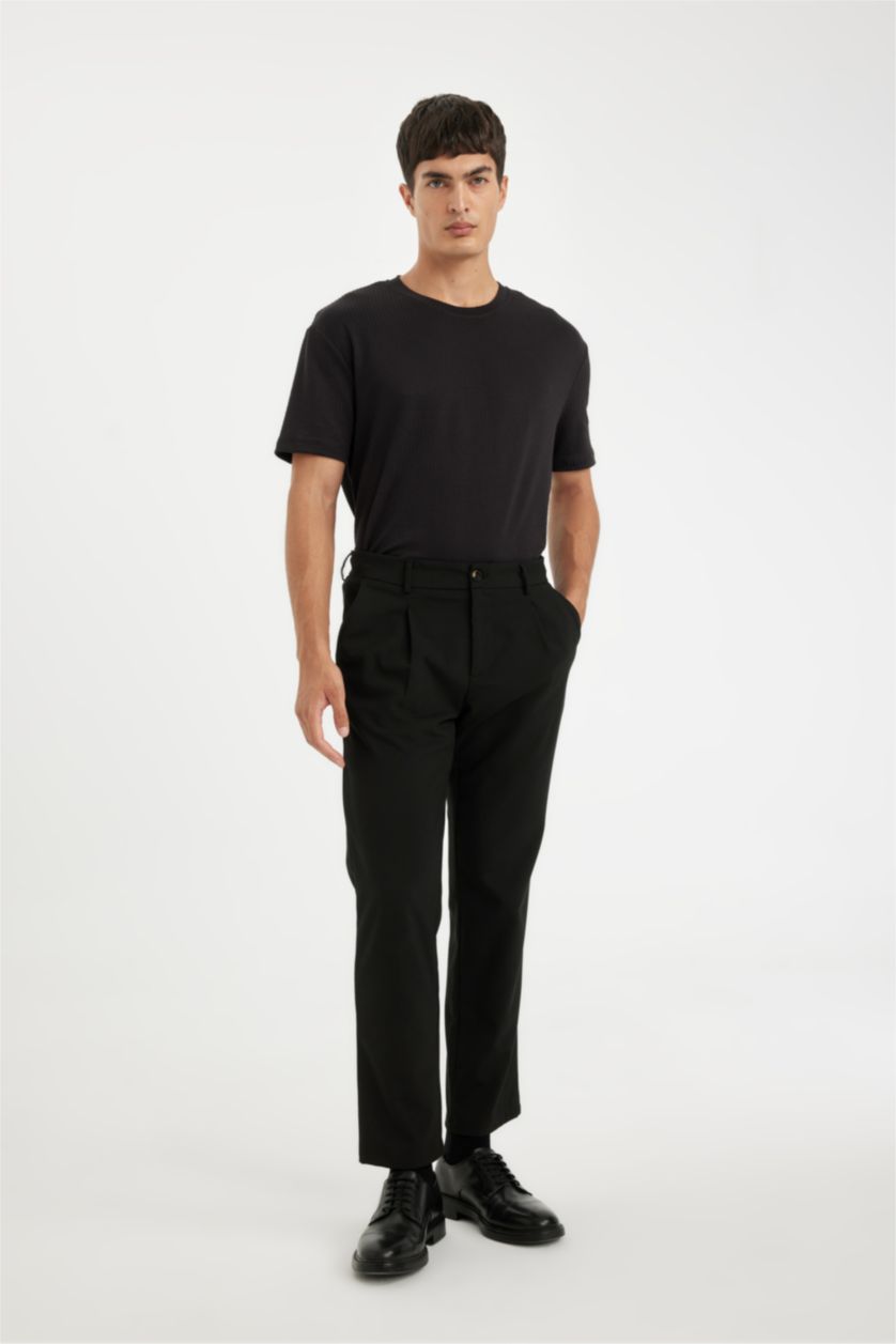 Erkek Siyah Regular Fit Bisiklet Yaka Krinkıl Kısa Kollu Siyah Tişört